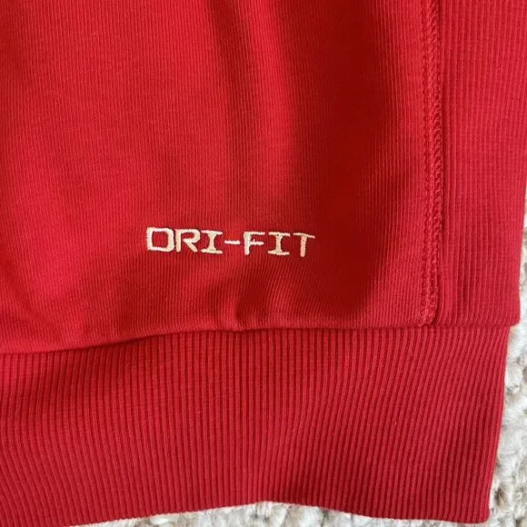 RARE RED Nike Standard Issue New England Patriots TEAM Dri-FIT Hoodie Rivalries